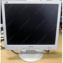 Монитор 17" TFT Philips 170S с битым пикселем в Нижнекамске, белый (Нижнекамск)